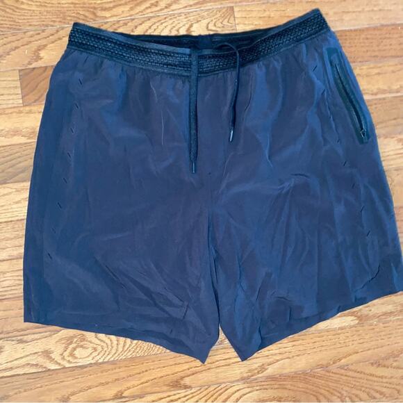 Ten Thousand $69 BLK Mens The Session Short Lined sz LG 7” EUC - Picture 3 of 16